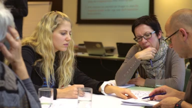 Iniciamos las colaboraciones con periodistas, escritores y editoriales